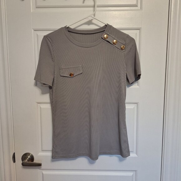 Grey top - Picture 6 of 9